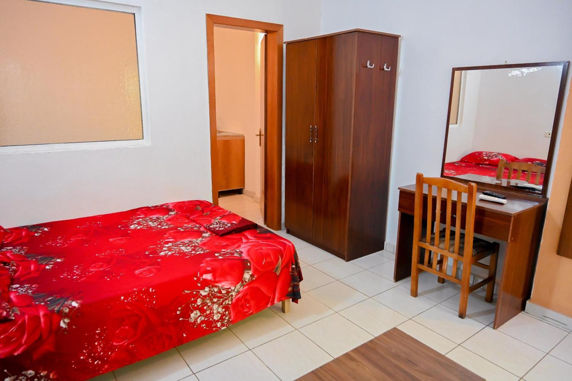 Apartment Gini Palace - *