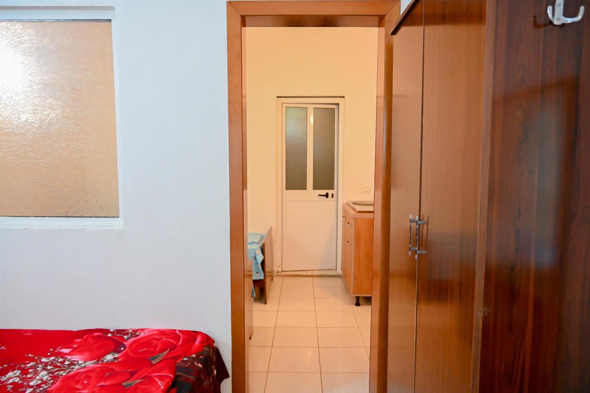 Gini Palace -